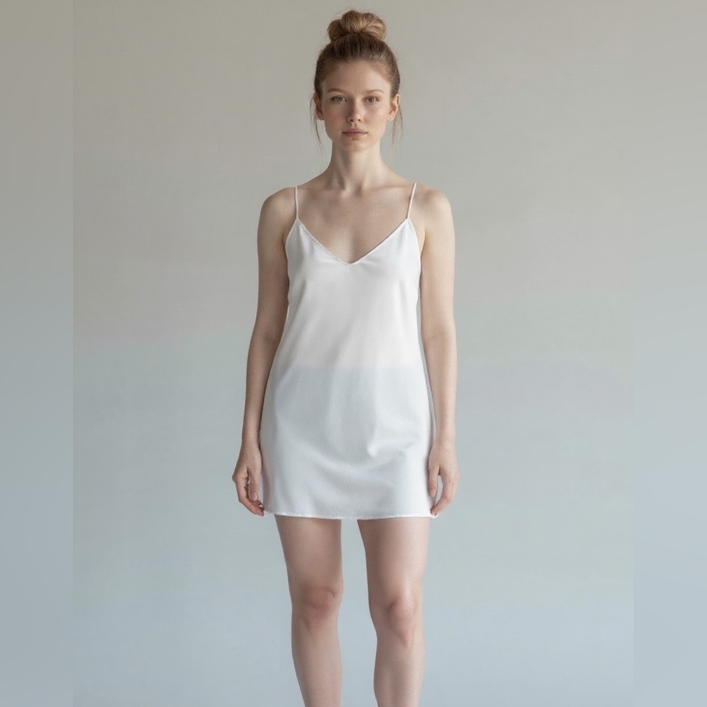 L’Academie White Chemise Slip, Size Small